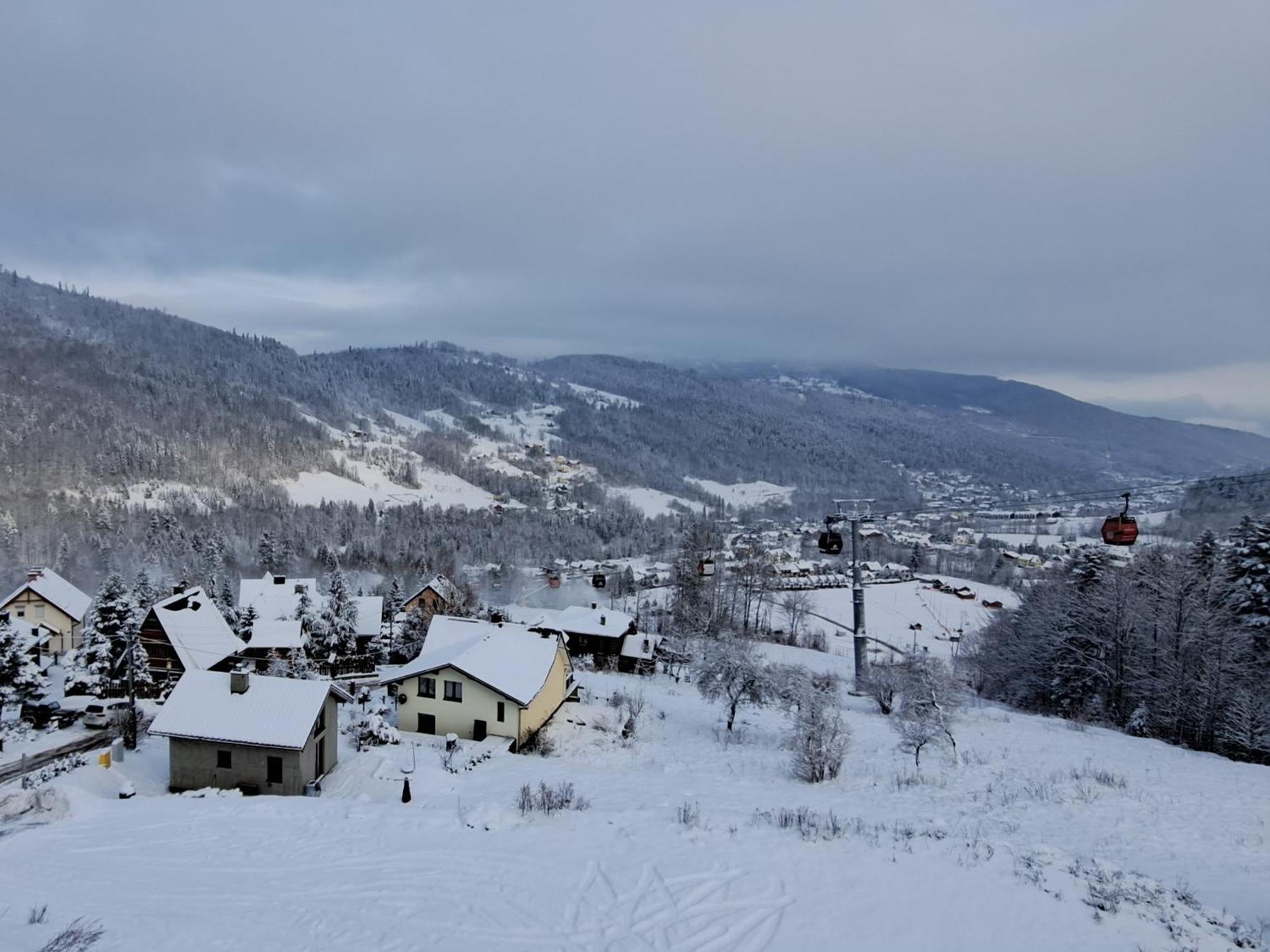 Owysoko - Apartamenty Z Widokiem 200 M Od Tras Szczyrk Mountain Resort Dış mekan fotoğraf
